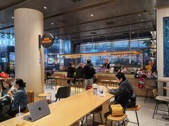 -星巴克臻选(上海合生汇1F店)