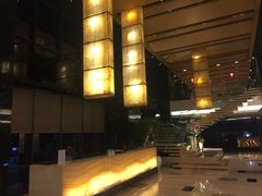 -上海龙之梦万丽酒店