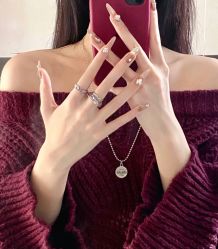 -IDO美甲美睫