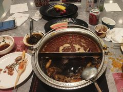 -一绪に寿喜烧(虹悦城店)