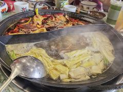 -鸿姐老火锅(疁城新天地店)