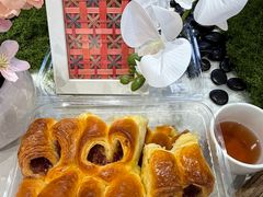 -昆明冠生园·鲜花饼·面包蛋糕(老街店)