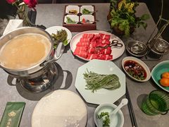 -鼎鼎香·港式火锅(北京SKP店)
