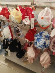 -乐友孕婴童(华宇时尚购物中心店)