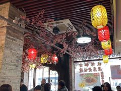 -金杨拉面王小吃面馆·牛三宝面·红烧牛肉粉