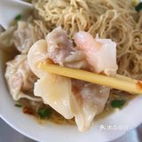 一家开了几十年的店居然没有牌子！