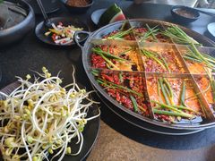 -渝涯重庆豆花老火锅(中赢国际店)