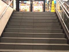 -麦当劳(东方时代广场分店)