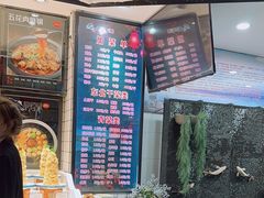 -山河屯铁锅炖(哈西站店)