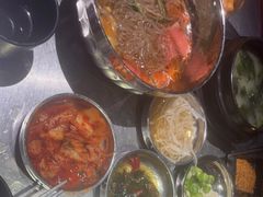 -哈哈碳都·牛肋条无限自助烤肉(台江万达店)