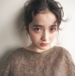 -茶发Salon·烫发染发理发