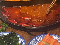 -萍姐火锅·公路夜市(武汉首店)