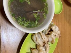 -锅贴王小吃(南大街店)