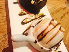 -玛格萝妮(汇智国际商业中心店)