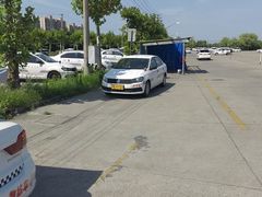 -无忧学车·华茂基地(宝山校区)
