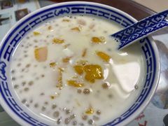 芒果椰汁西米露-恒信牛奶甜品(南京总店)