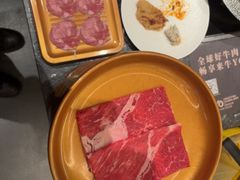 -牛YO寿喜烧·铁板烧和牛火锅自助(市府恒隆店)