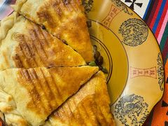 牦牛肉烤饼-卡万金特色藏餐
