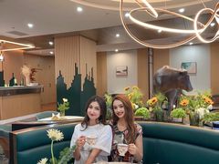 -华凌牛庄西餐厅(乌鲁木齐华凌美爵大饭店)