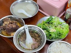 -阿秋牛排(湖心街店)