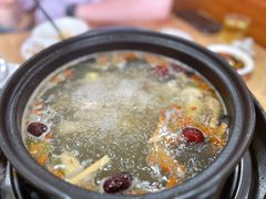 -濠轩阁特色生蚝火锅(水湾路店)