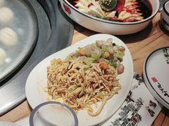 -山河屯铁锅炖鲜鹅·东北菜(开发区一店)