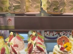-罗森尼娜(德思勤店)