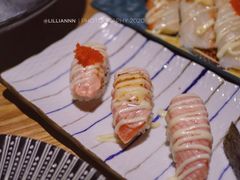 炙烧三文鱼寿司-友悦食堂(灯湖店)