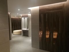 -W FITNESS 威尔仕健身·游泳(老西门新苑店)