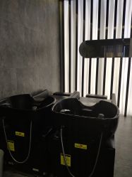 -AYO SALON