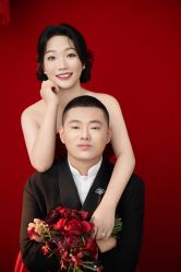 -雪中彩影婚纱摄影·微光艺术中心