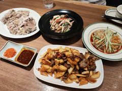 -贯贯吉·清真餐厅(浙江中路店)