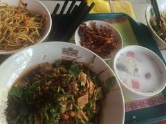 -海口骑楼小吃街