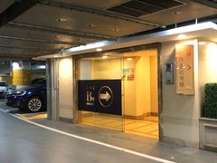 -日月光中心-停车场