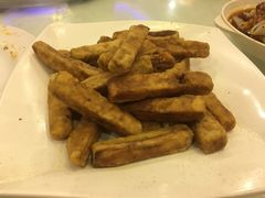 -维吾尔餐厅(宜山路店)