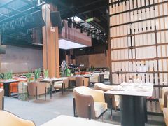 -洛缦音乐餐厅(工业展览馆万象城店)