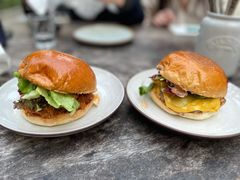 手撕猪肉汉堡-RAC BAR(安福路店)
