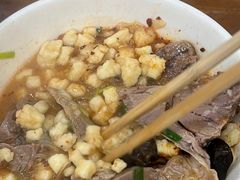 -刘信牛羊肉泡馍小炒(回民街店)