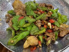 -湖南人家湘菜馆(镇江路店)