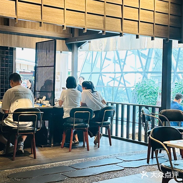 品尝知名国际烧肉品牌-牛角烧肉