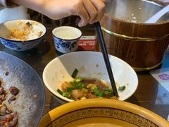 -富正毅三下锅·湘西韵味(天门山索道店)