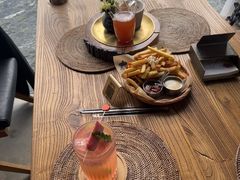 -六阅·福十 FORTEN 海景咖啡西餐厅(双廊古镇店)