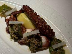 昆布黄油烤章鱼-壳里西餐厅Coquille Seafood Bistro(蒙自路店)