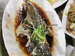 -四川小胡子海鲜(丁村万人海鲜广场店)