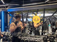 -懒人Club健身(卓越时代广场店)