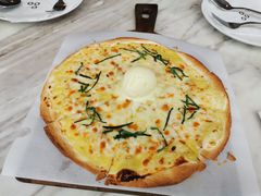 雪山榴莲松子薄饼-农畉LONFOOD(福田星河COCOPark店)