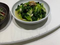 -梅花香里大酒店(郁金香路店)