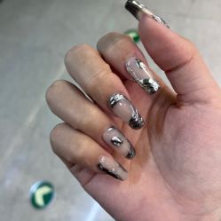 -晨·艺美甲美睫