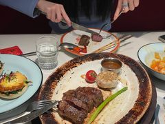 -阿妮叶李(光谷世界城店)