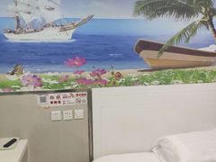 -小巢精品酒店(朝阳医院东大桥地铁站店)